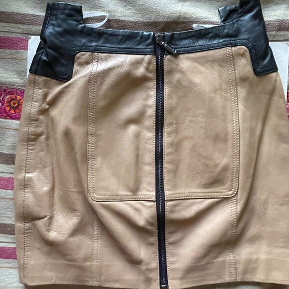 Stella and Jamie Galo Genuine Leather Mini Skirt - Size Small - Picture 3 of 8